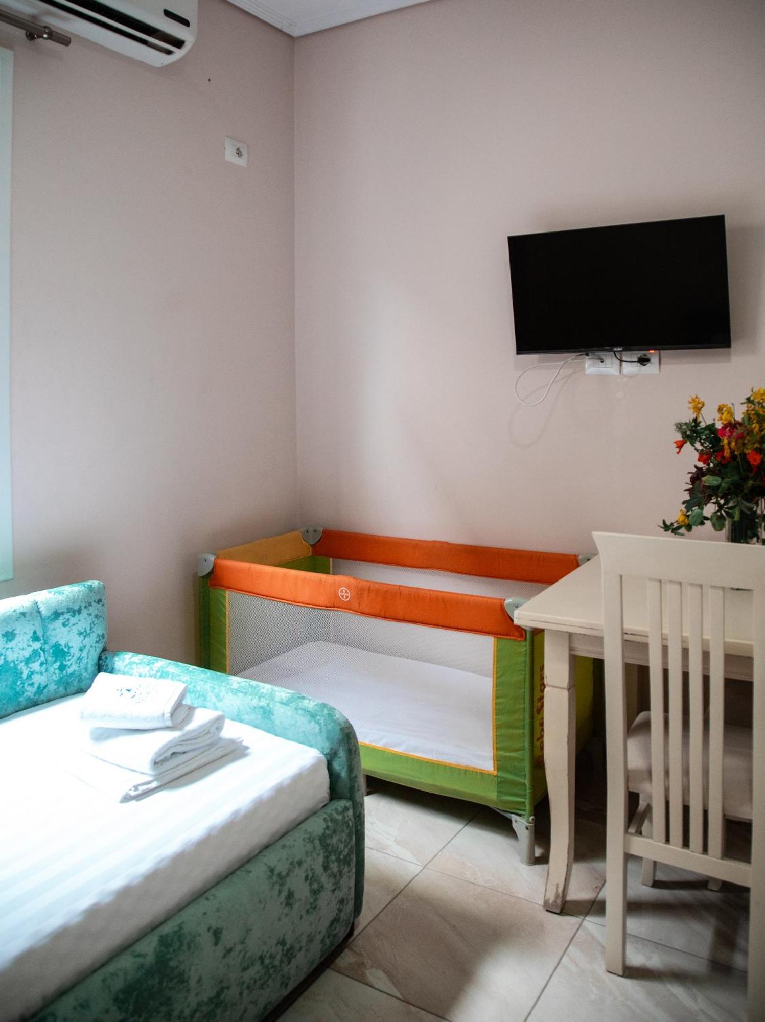 Vila E Bardhe Sarande Exterior photo