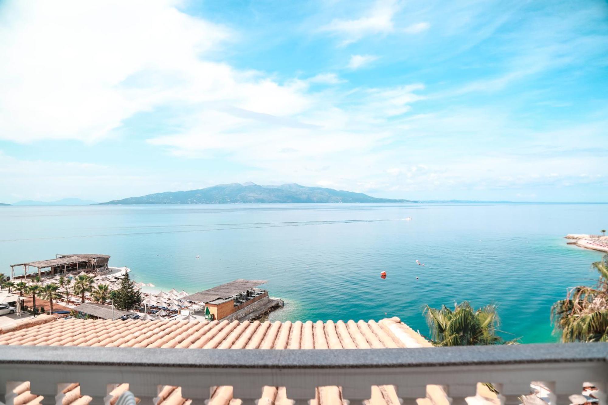 Vila E Bardhe Sarande Exterior photo